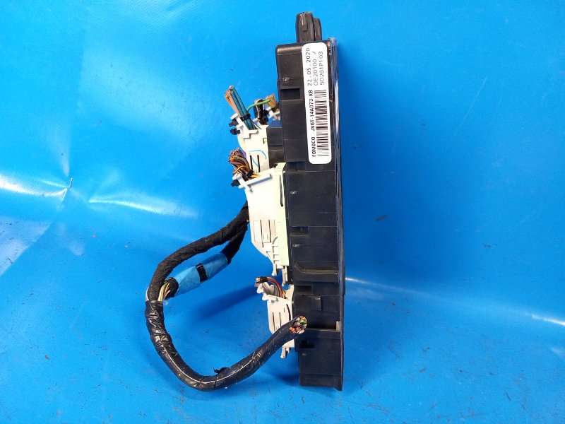 Блок предохранителей салон FORD FOCUS 10-18 2.0 C20HDEX