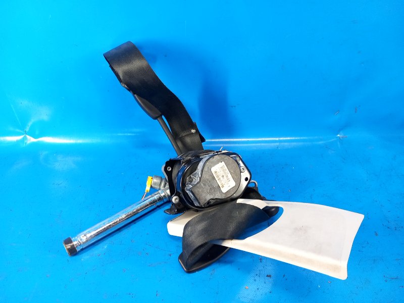 Ремень безопасности передний правый FORD FOCUS 10-18 2.0 C20HDEX