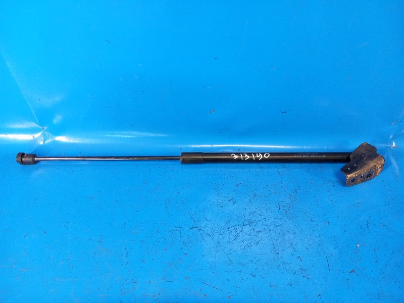 Амортизатор крышки багажника FORD FOCUS 10-18 2015 2.0 C20HDEX CP9Z-58406A10-B Б/У