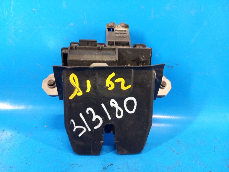 Замок крышки багажника FORD FOCUS 10-18 2015 2.0 C20HDEX BM51A442A66BD Б/У