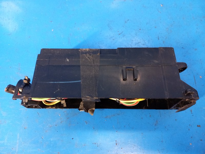 Блок предохранителей салон FOCUS 10-18 2015 2.0 C20HDEX