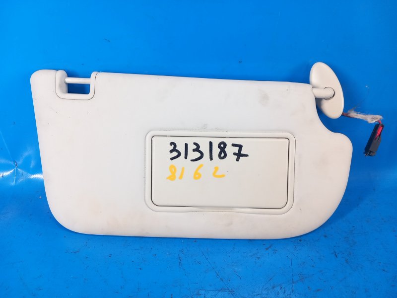 Козырек солнцезащитный правый FORD FOCUS 10-18 2015 2.0 C20HDEX DM5Z-5804104-EC Б/У