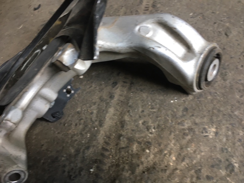 Цапфа задняя правая ACURA ILX 12-16 Седан 1.5 HYBRID