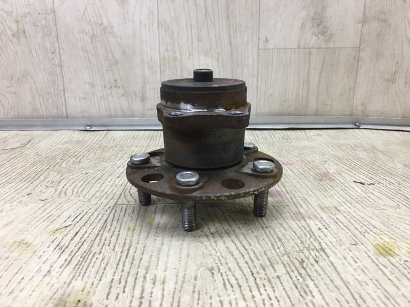 Ступица задняя MITSUBISHI OUTLANDER XL 05-13 2.4 4B12