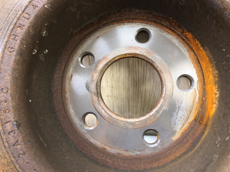 Тормозной диск задний ESCAPE 12-19 2018 TM2 2.5 T25HDEX