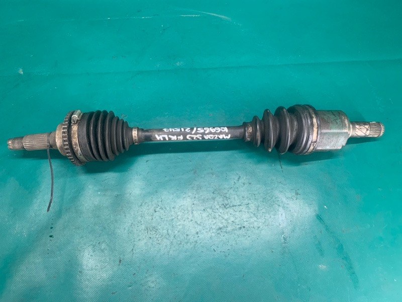 Привод передний левый MAZDA 323 BJ 98-2003 GD23-25-60XB Б/У