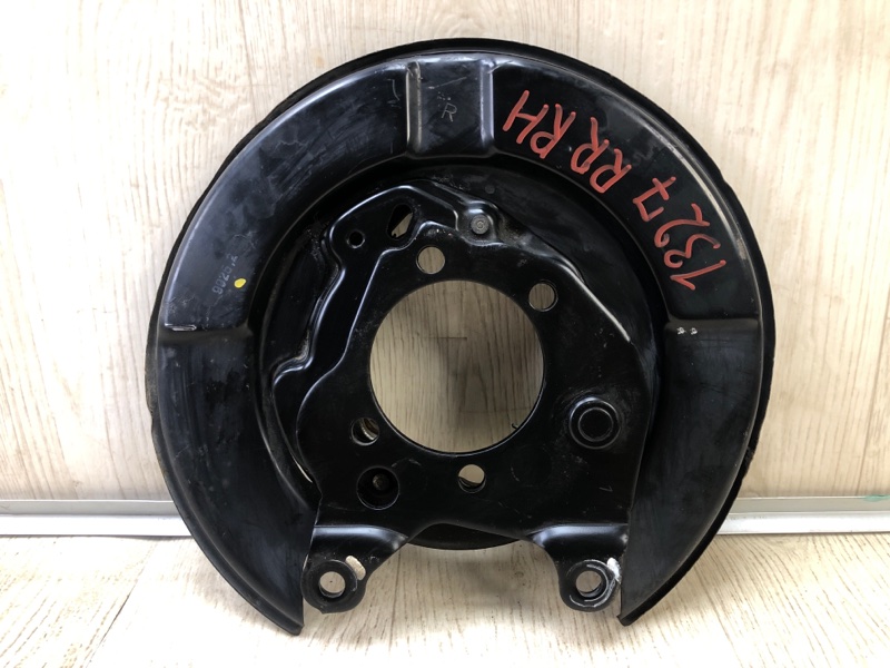 Тормозной механизм задний правый QASHQAI/ROGUE SPORT 14- 2020 J11 2.0L MR20DD