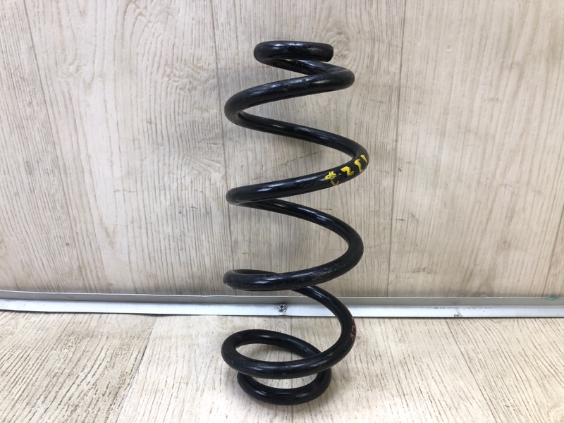 Пружина задней подвески NISSAN QASHQAI/ROGUE SPORT 14- 2020 J11 2.0L MR20DD 550204CE6C Б/У