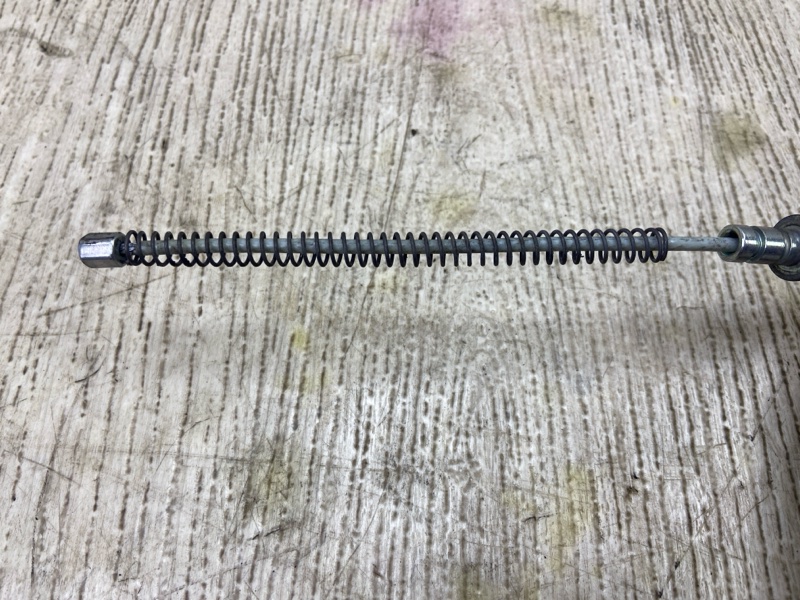 Трос стояночного тормоза левый MITSUBISHI OUTLANDER XL 05-13 2.4 4B12