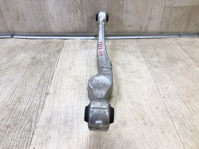 Рычаг задней подвески поперечный верхний правый NISSAN QASHQAI/ROGUE SPORT 14- J11 2.0L MR20DD