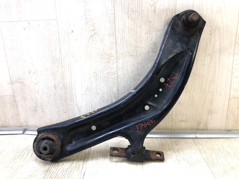 Запчасть рычаг передней подвески нижний левый NISSAN QASHQAI/ROGUE SPORT 14- 2020 J11 2.0L MR20DD 545014CA0A Б/У Рычаг передней подвески нижний левый NISSAN QASHQAI/ROGUE SPORT 14- 2020 J11 2.0L MR20DD 545014CA0A Б/У