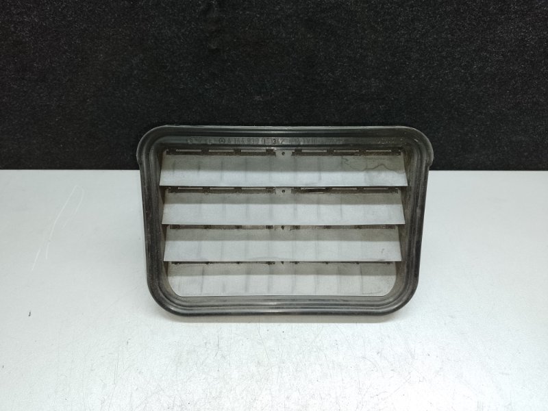 Клапан вентиляции салона задний правый MERCEDES GL-CLASS X164 06-12 2011 M273923 4.7L A 164 830 03 42 Б/У