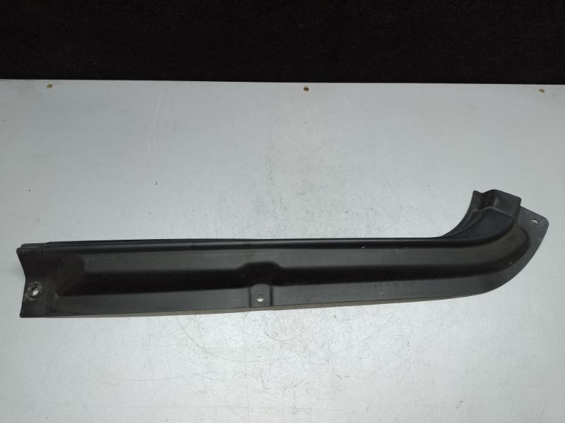 Накладка проема багажника правая MERCEDES GL-CLASS X164 06-12 2011 M273923 4.7L A 164 693 12 33 9051 Б/У