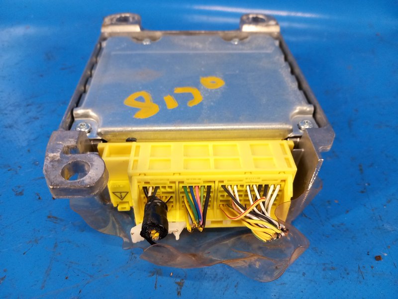 Блок управления AIRBAG TUNDRA 07-13 2008 4.0 1GRFE Блок управления AIRBAG TUNDRA 07-13 2008 4.0 1GRFE