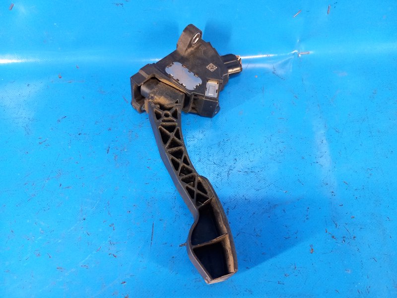 Педаль газа TOYOTA TUNDRA 07-13 4.0 1GRFE Педаль газа TOYOTA TUNDRA 07-13 4.0 1GRFE