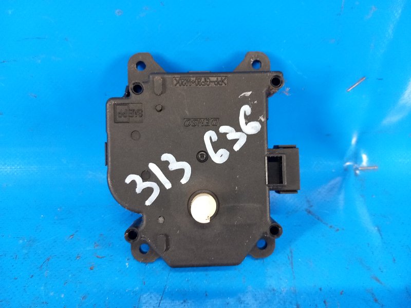 Моторчик заслонки печки TOYOTA TUNDRA 07-13 2008 4.0 1GRFE 8710607140 Б/У