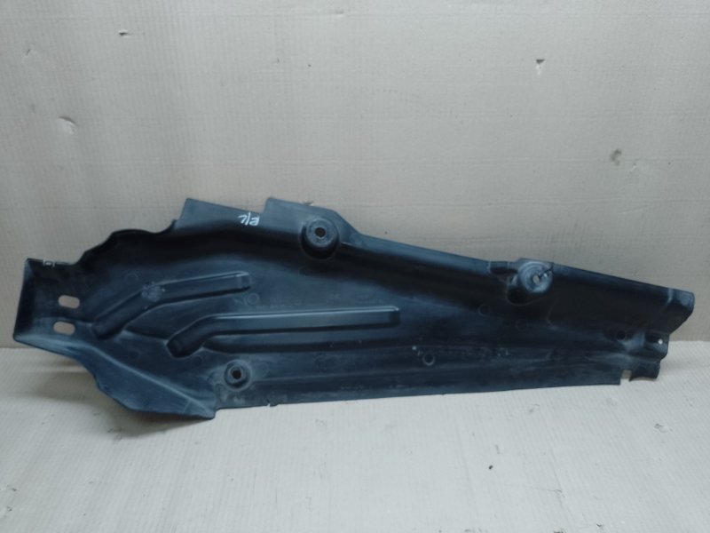 Защита днища задняя левая GL-CLASS X164 06-12 2011 M273923 4.7L