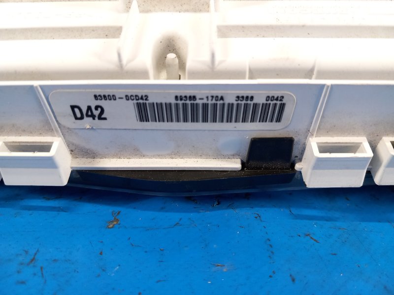 Панель приборов TOYOTA TUNDRA 07-13 4.0 1GRFE