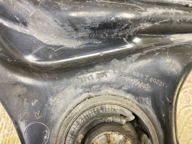 Рычаг передней подвески нижний правый FORD FUSION 14- SEDAN C20HDTX