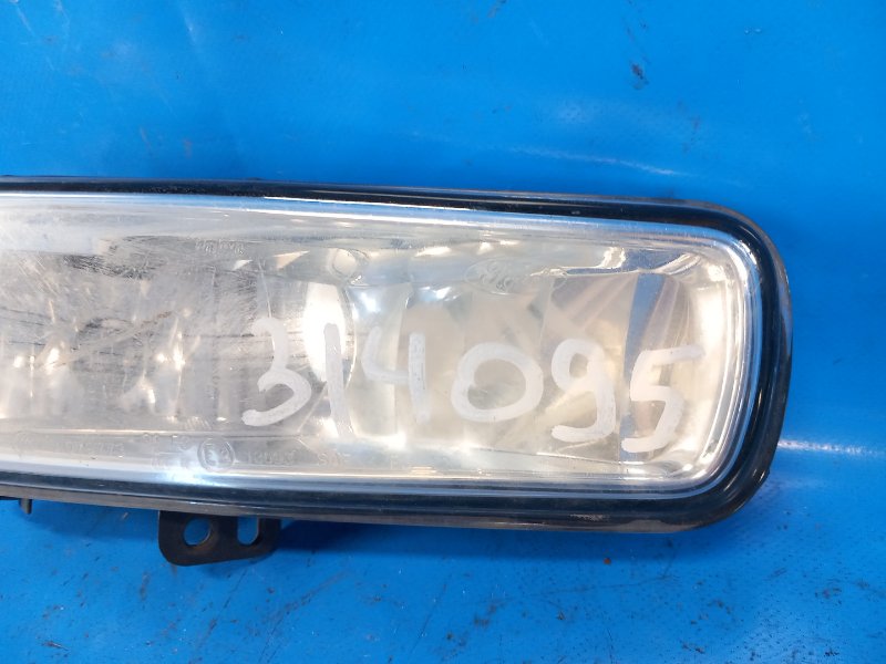 Противотуманная фара правая FORD FOCUS 10-18 2.0 C20HDEX