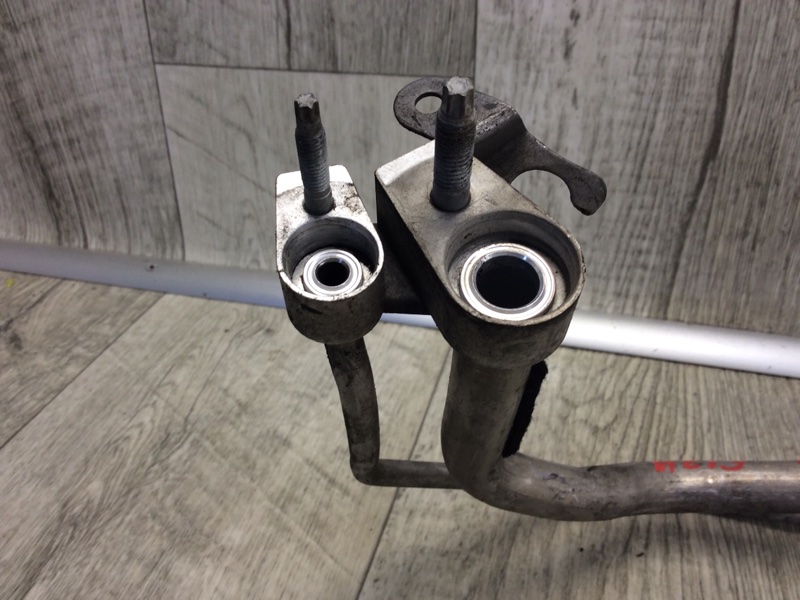 Трубка кондиционера FORD FUSION 14- SEDAN C20HDTX