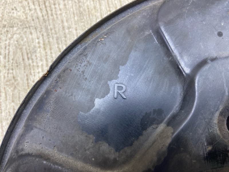 Тормозной механизм задний правый TOYOTA CAMRY 70 17- GSV70 2.5 A25AFKS Тормозной механизм задний правый TOYOTA CAMRY 70 17- GSV70 2.5 A25AFKS