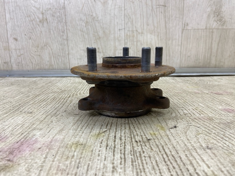 Ступица передняя правая CAMRY 70 17- 2018 GSV70 2.5 A25AFKS Ступица передняя правая CAMRY 70 17- 2018 GSV70 2.5 A25AFKS