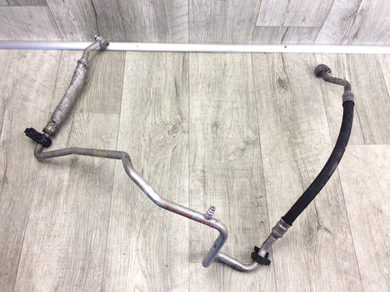 Трубка кондиционера VOLKSWAGEN TIGUAN 08-17 2011 5N 2.0 CCTA 5N0820743F Б/У
