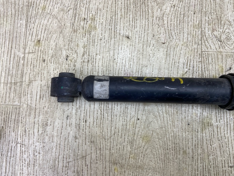 Амортизатор задний TOYOTA CAMRY 70 17- GSV70 2.5 A25AFKS