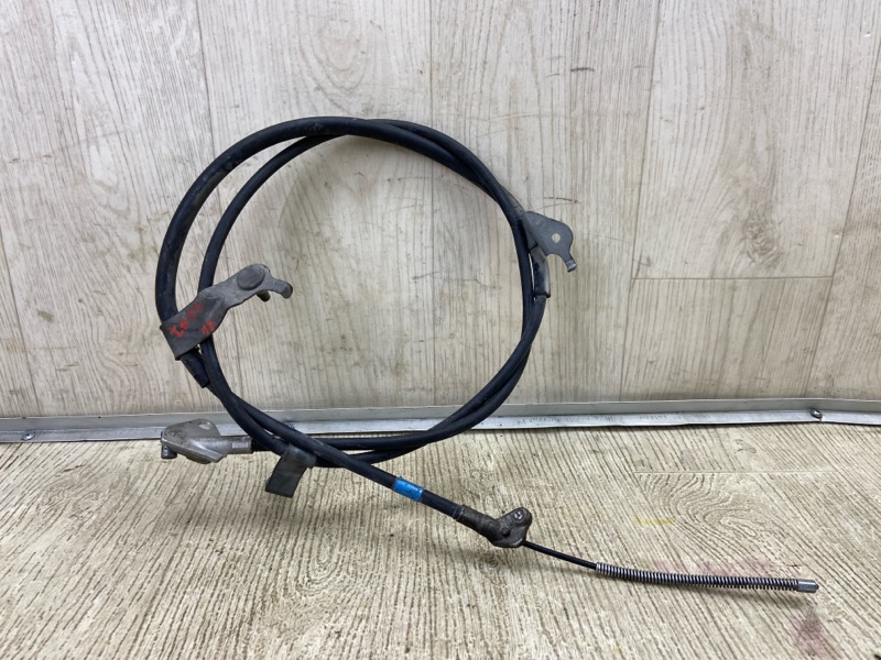 Трос стояночного тормоза левый CAMRY 70 17- 2018 GSV70 2.5 A25AFKS