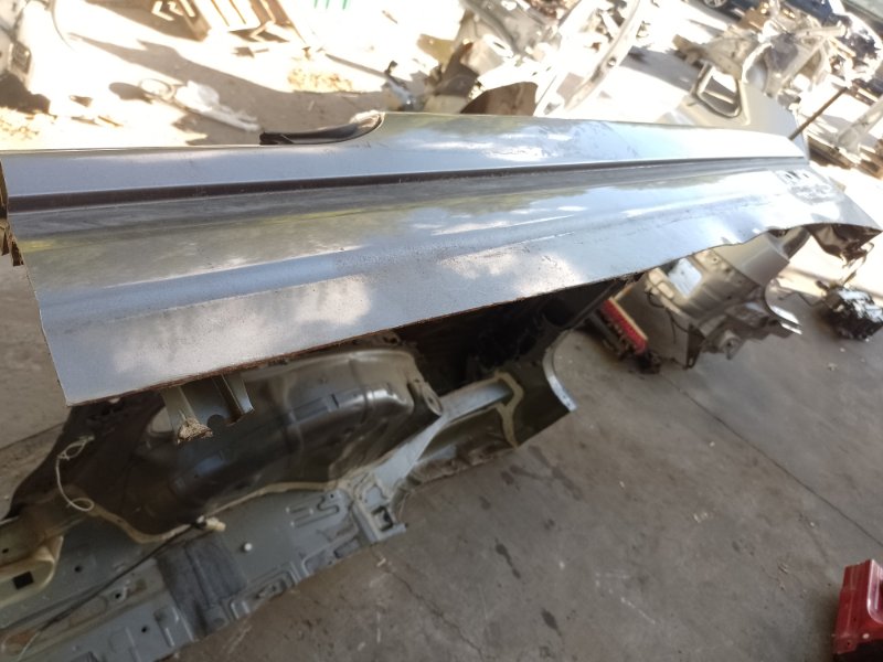 Четверть кузова задняя правый SIENNA 11-16 2012 3.5 2GR-FE