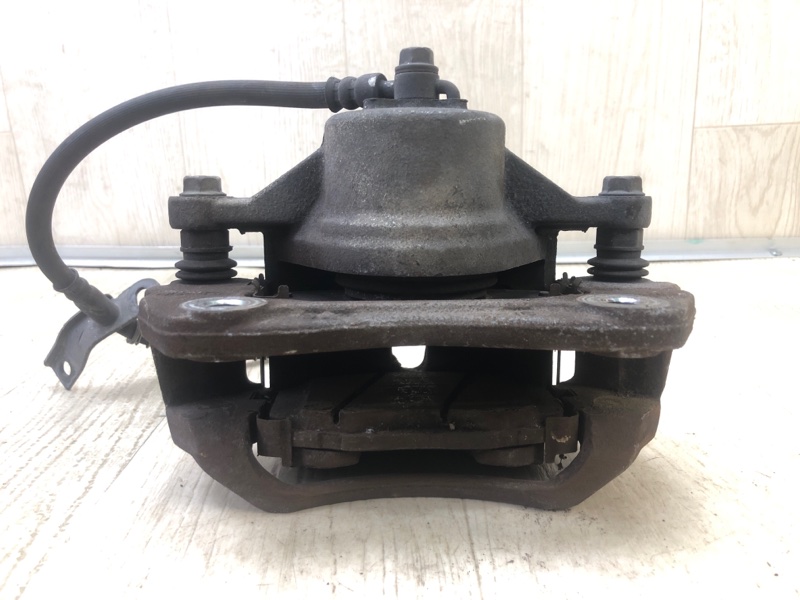 Суппорт тормозной передний правый FORTE/CERATO TD 08-13 2009 TD 2.0 G4KD Суппорт тормозной передний правый FORTE/CERATO TD 08-13 2009 TD 2.0 G4KD