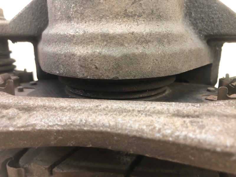 Суппорт тормозной передний правый FORTE/CERATO TD 08-13 2009 TD 2.0 G4KD Суппорт тормозной передний правый FORTE/CERATO TD 08-13 2009 TD 2.0 G4KD