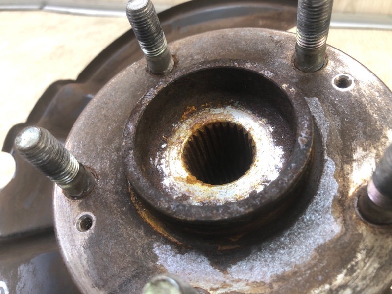 Кулак поворотный передний левый FORTE/CERATO TD 08-13 2009 TD 2.0 G4KD