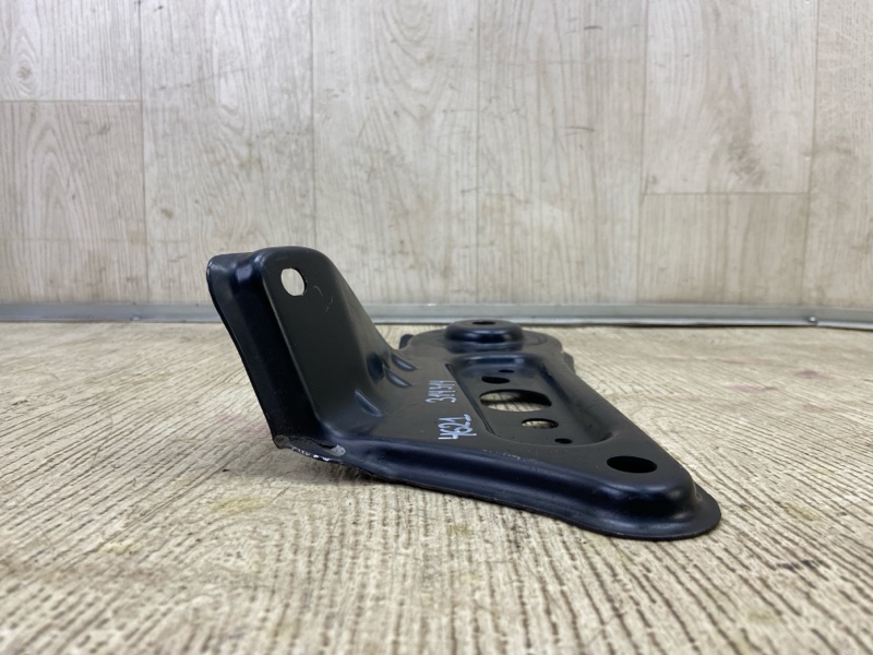 Крепление балки подвески правое ES350 06-12 2011 SEDAN 3.5 2GR-FE