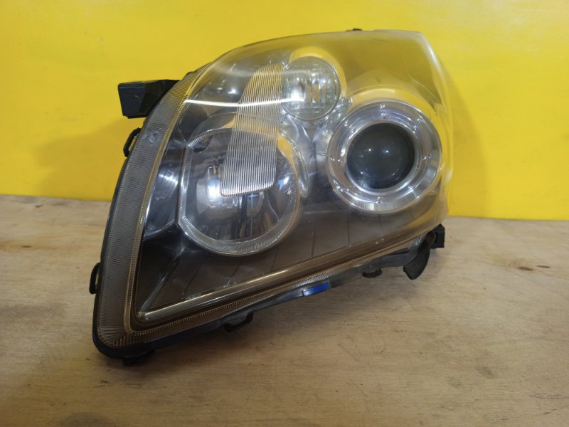Запчасть фара левая TOYOTA AVENSIS 03-08 8117005194 Б/У Фара левая TOYOTA AVENSIS 03-08 8117005194 Б/У