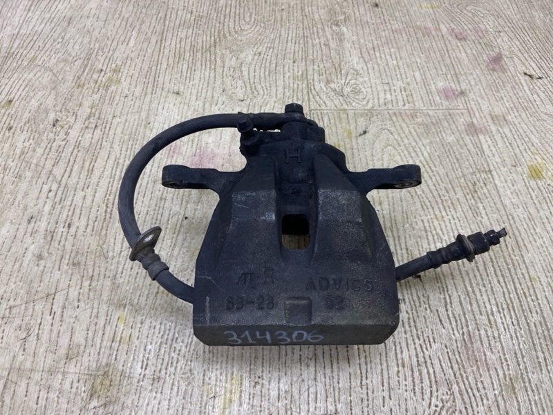 Суппорт тормозной передний правый ES350 06-12 2011 SEDAN 3.5 2GR-FE