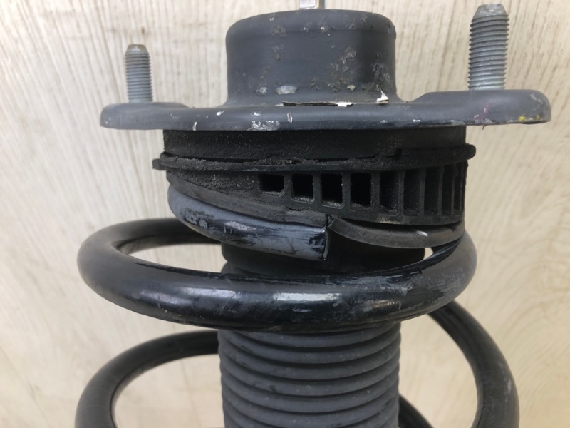 Амортизатор передний левый KIA FORTE/CERATO TD 08-13 TD 2.0 G4KD