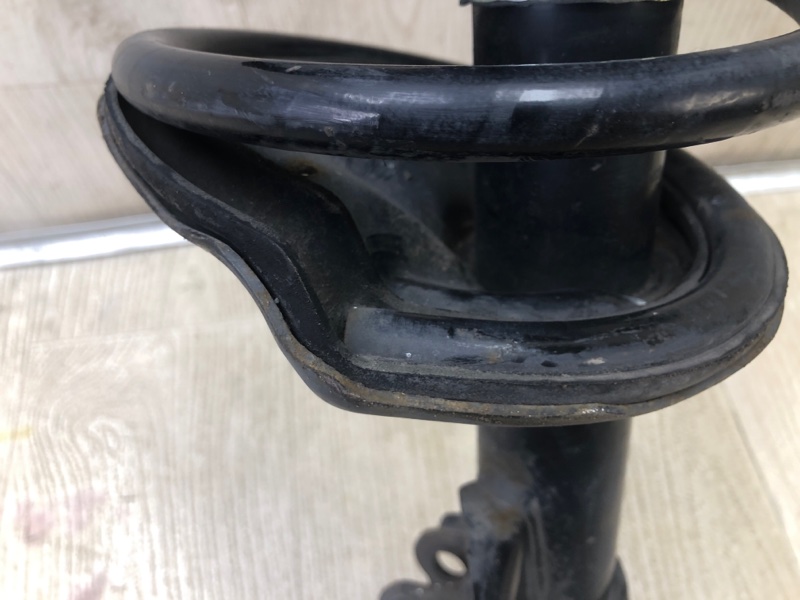 Амортизатор передний левый FORTE/CERATO TD 08-13 2009 TD 2.0 G4KD