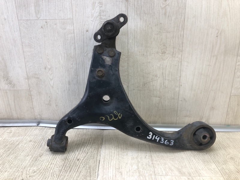 Рычаг передней подвески нижний левый KIA FORTE/CERATO TD 08-13 2009 TD 2.0 G4KD 545001M100 Б/У