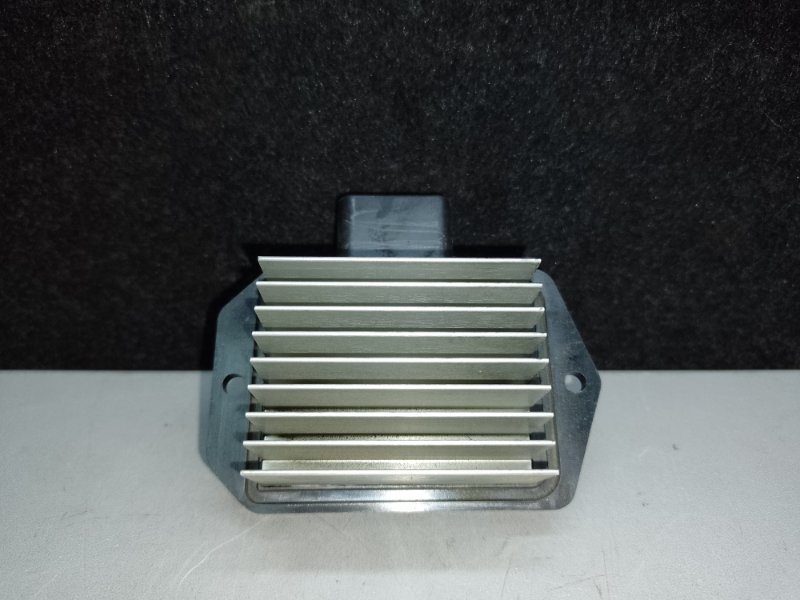 Резистор печки задний TOYOTA SIENNA 11-16 2012 3.5 2GR-FE 87165-28020 Б/У