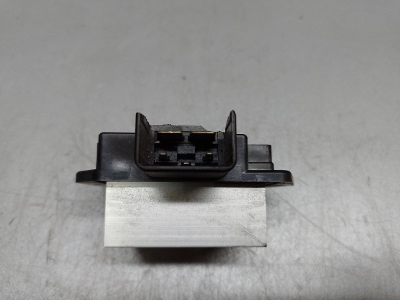 Резистор печки задний TOYOTA SIENNA 11-16 3.5 2GR-FE