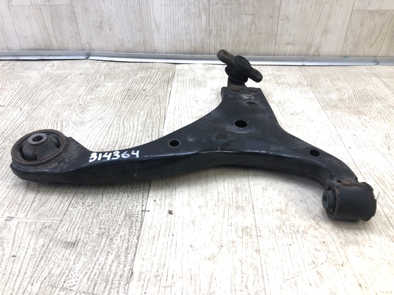 Рычаг передней подвески нижний правый FORTE/CERATO TD 08-13 2009 TD 2.0 G4KD