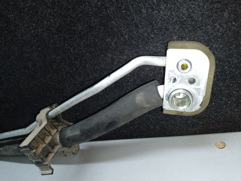 Трубка кондиционера задняя SIENNA 11-16 2012 3.5 2GR-FE Трубка кондиционера задняя SIENNA 11-16 2012 3.5 2GR-FE