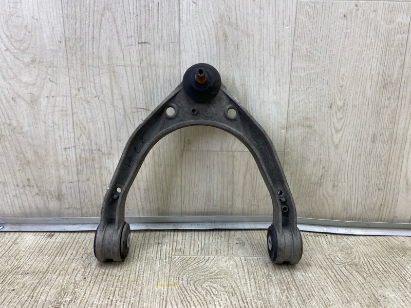 Рычаг передней подвески верхний CAYENNE 02-07 2006 955 4.5i M48