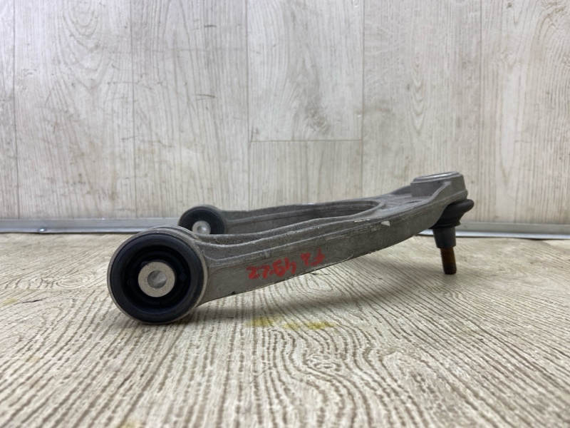 Рычаг передней подвески верхний CAYENNE 02-07 2006 955 4.5i M48