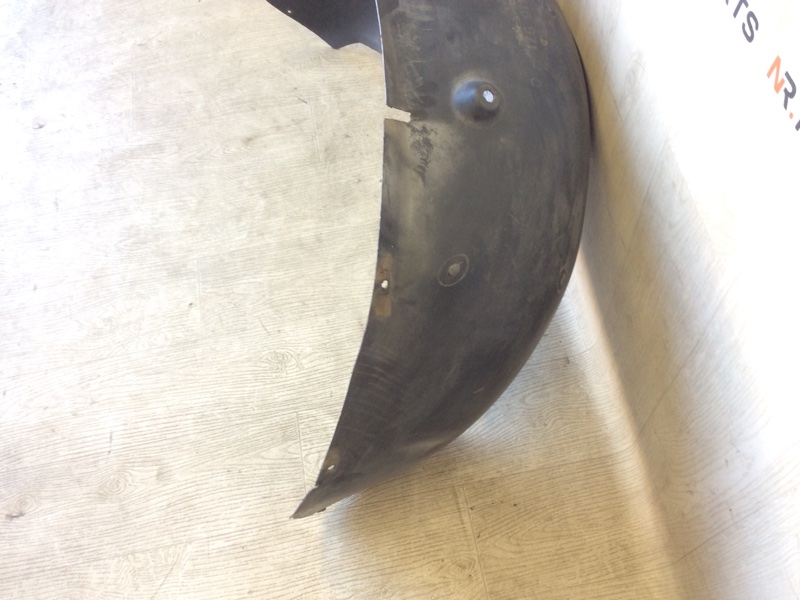 Подкрылок задний левый CAYENNE 02-07 2006 955 4.5i M48 Подкрылок задний левый CAYENNE 02-07 2006 955 4.5i M48