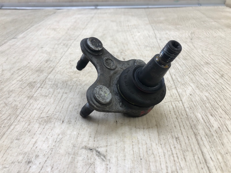 Шаровая опора правая A3 (8V) 12–17 2015 CNTC 2.0