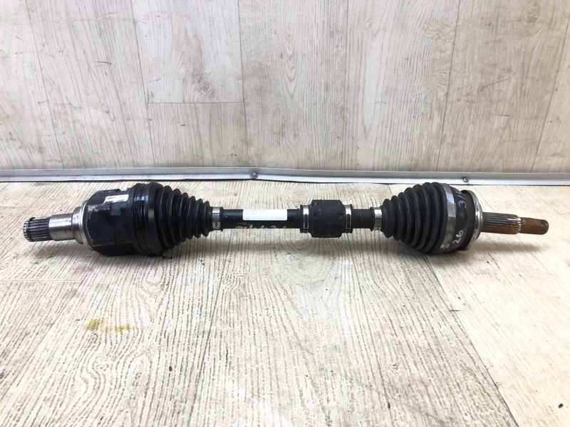 Привод передний левый TOYOTA PRIUS - 30 09-17 4342047030 Б/У