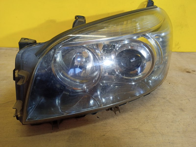 Фара левая TOYOTA RAV4 05-12 8117042360 Б/У